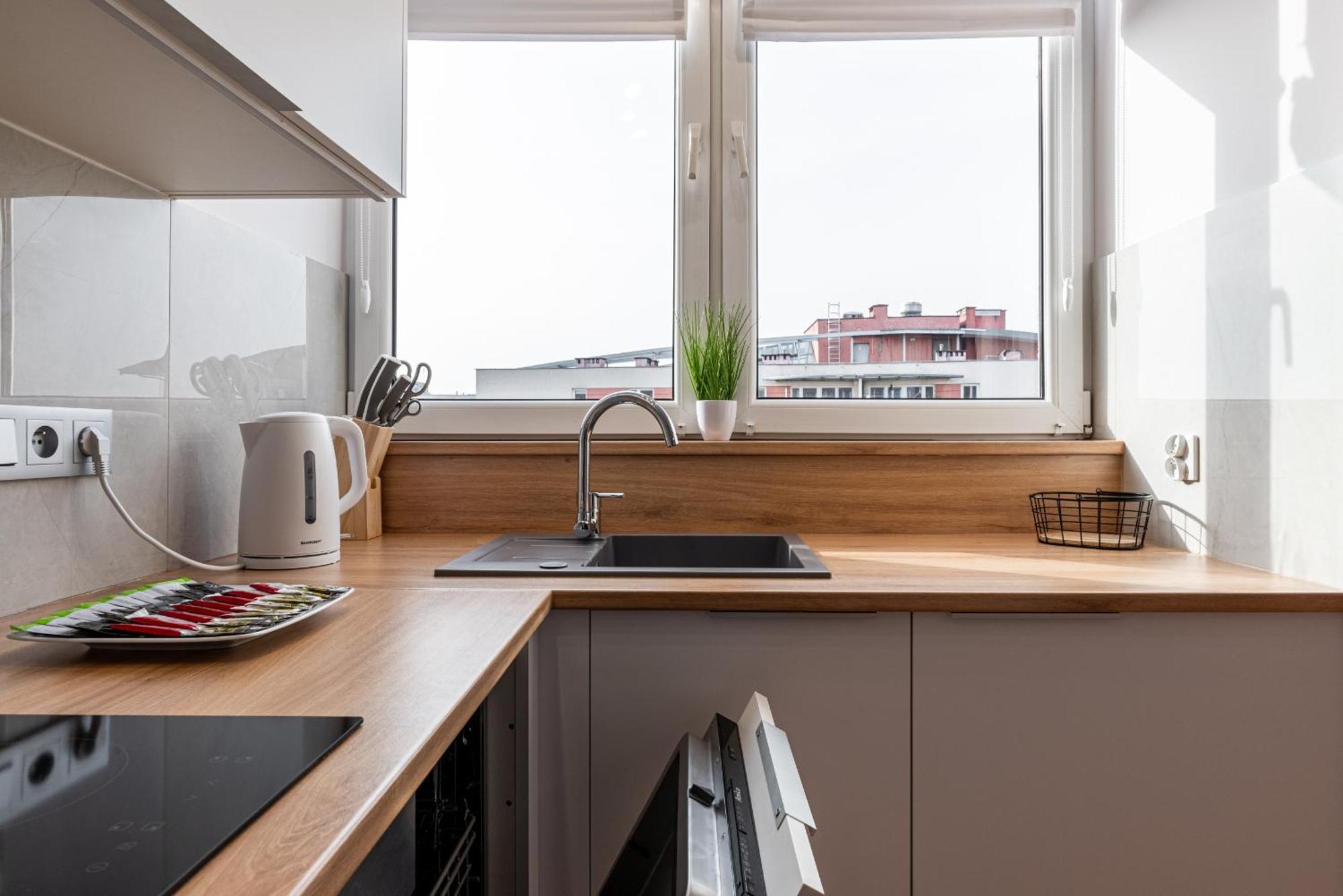 9Th Floor Wroclaw Business Apartment By Rentujemy Экстерьер фото